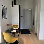 In Noblessner Apartament